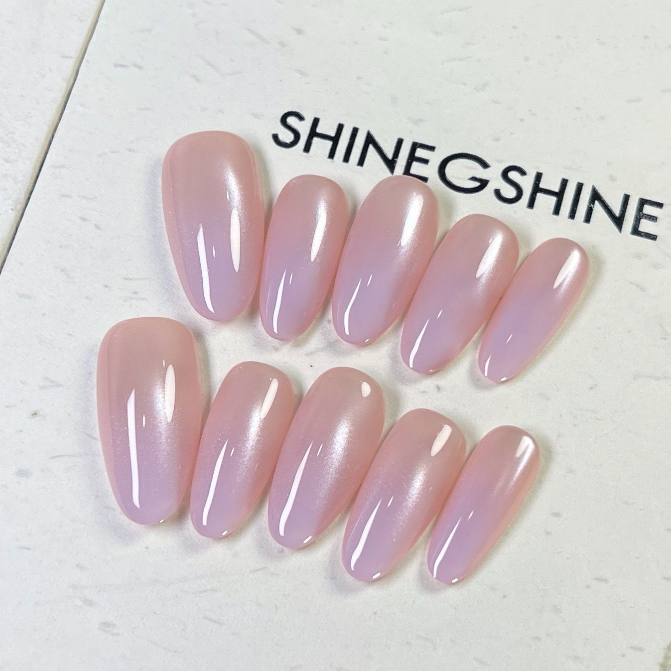 Wearable Nails with Pure Desire Cat Eye Effect, High-End Handmade Nail Art Pieces, Pack of 10